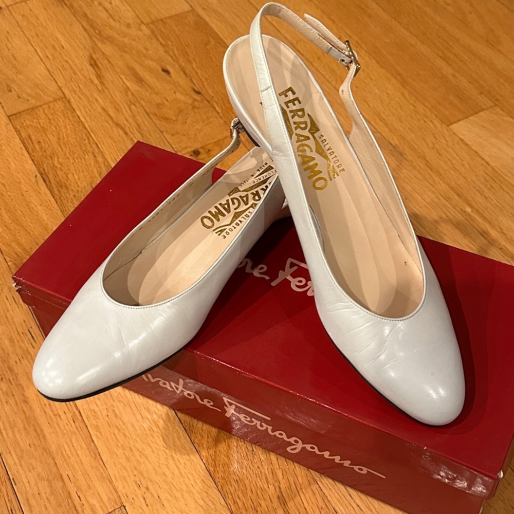 Salvatore Ferragamo Women's Creamy Off White Slingback Shoes